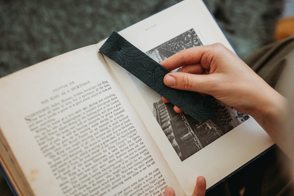 Bookmarks – Lucas Ruth Leather Goods